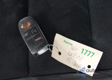 2015 Jeep Grand Cherokee Altitude z USA, uszkodzony, nr VIN 1C4RJFAG8FC955154